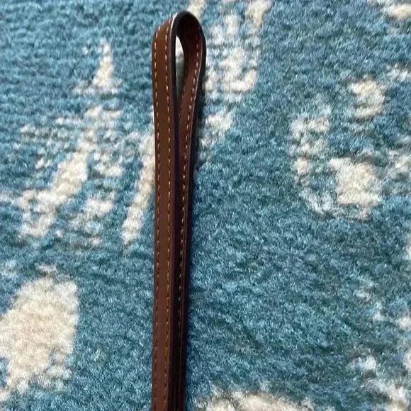 Coach leather zipper wristlet NWT - Picture 5 of 5